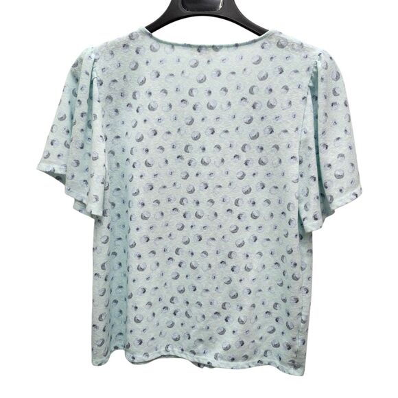 Loft Button Up Shirt Top Womens Medium Light Blue Dots Lace On Shoulder V-Neck - Picture 3 of 11